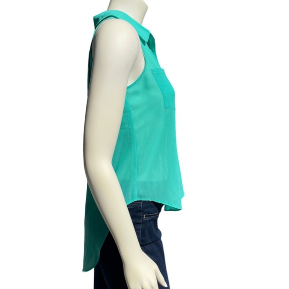 Foreign Exchange sleeveless mint green shirt with fun fringe in the back size S - Picture 3 of 9